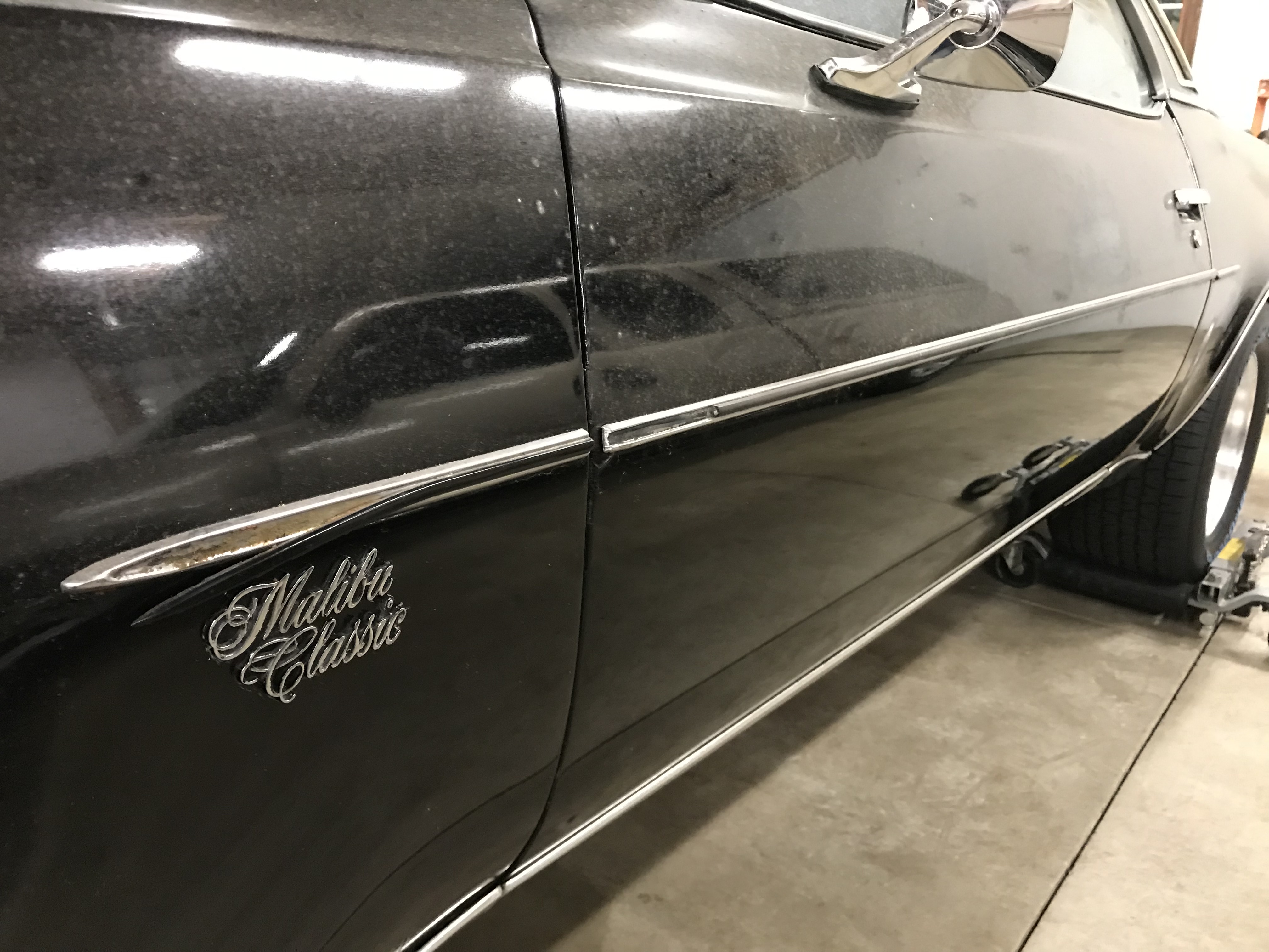 Wanted: OEM Door Moulding / Trim for 2-door 1974_Trim